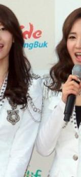 Yoona et Yuri